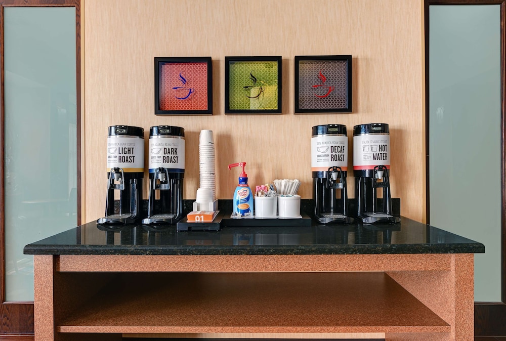 Hampton Inn Deming - photo 40