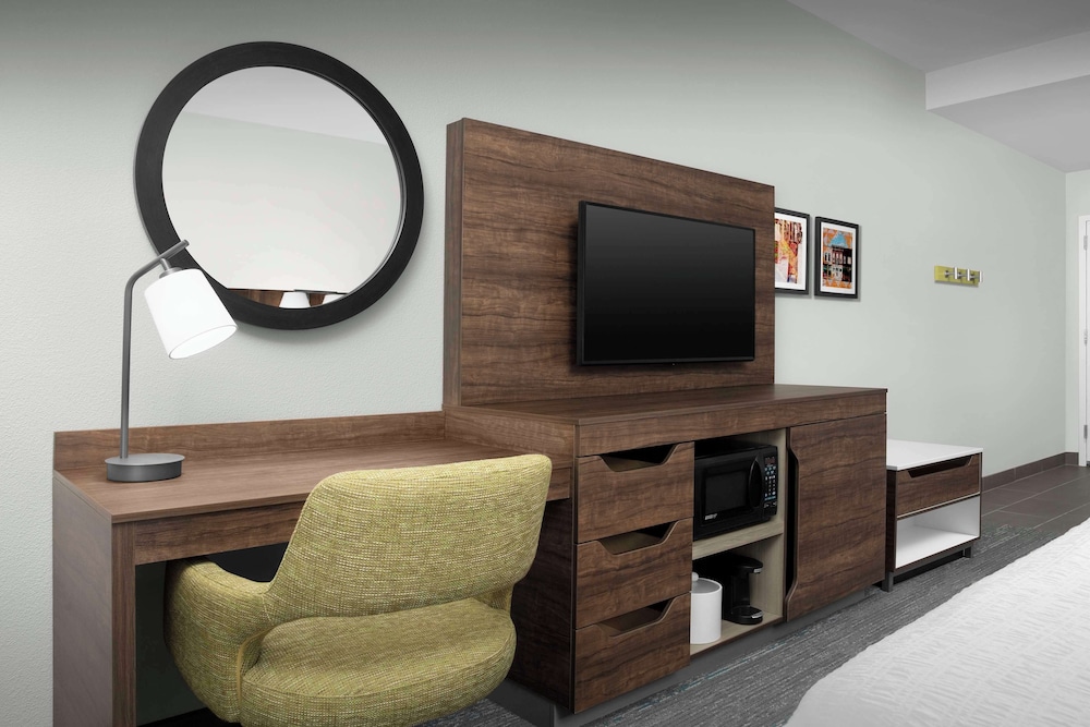 Hampton Inn Dandridge - photo 8