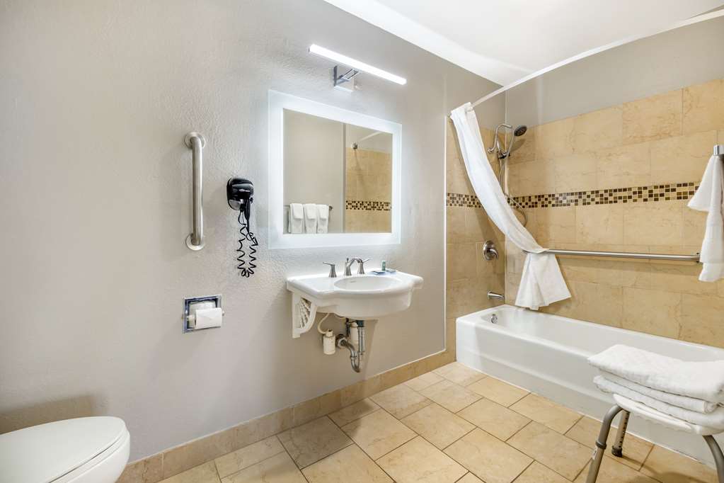 Best Western Green Tree Inn - photo 23