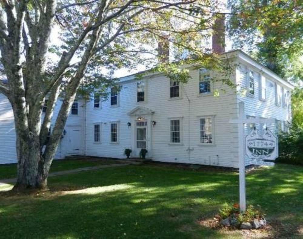 The 1774 Inn - photo 5