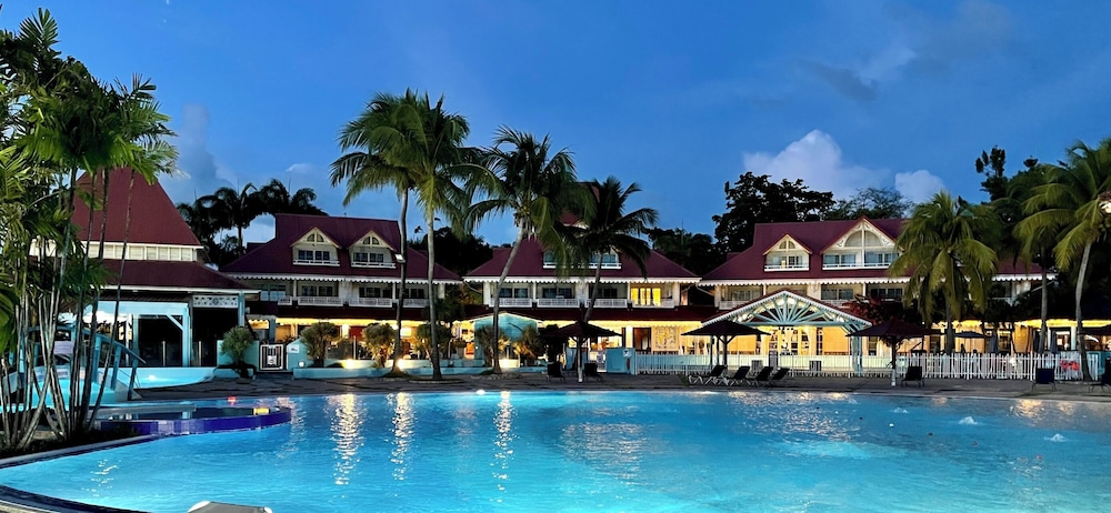 Barbadine Resorts Flats Sainte Anne in Sainte-Anne, Guadeloupe