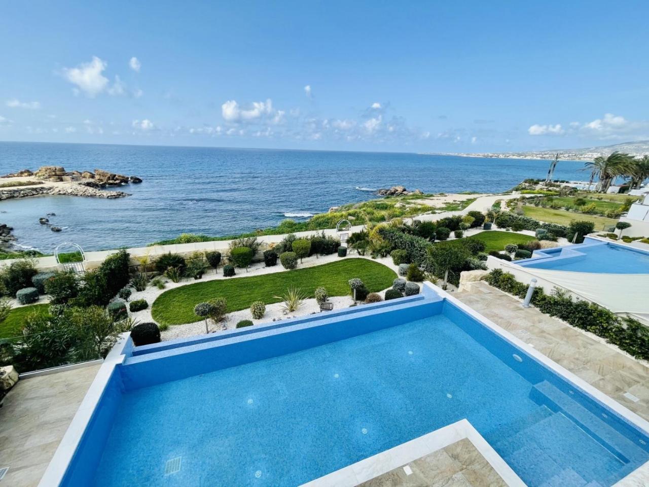 Olymp Luxury Villa D Luxury Escape with Direct Beach Access and Unique Sunsets