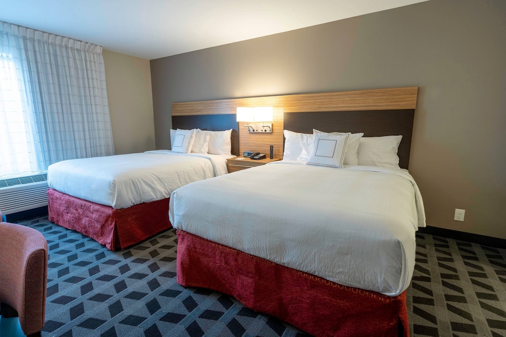 TownePlace Suites by Marriott Clinton - photo 10
