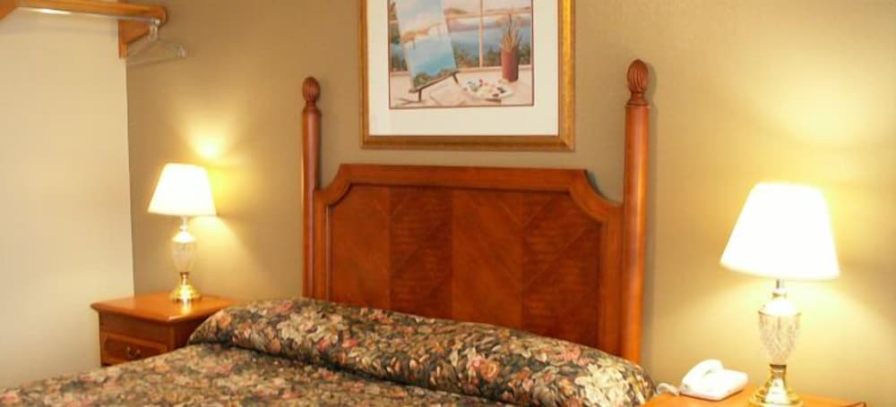 Executive Motel - photo 5