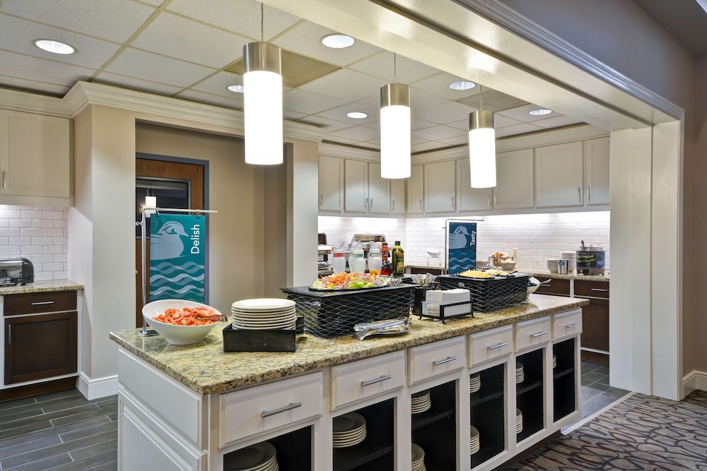 Homewood Suites by Hilton Hillsboro Beaverton - photo 33