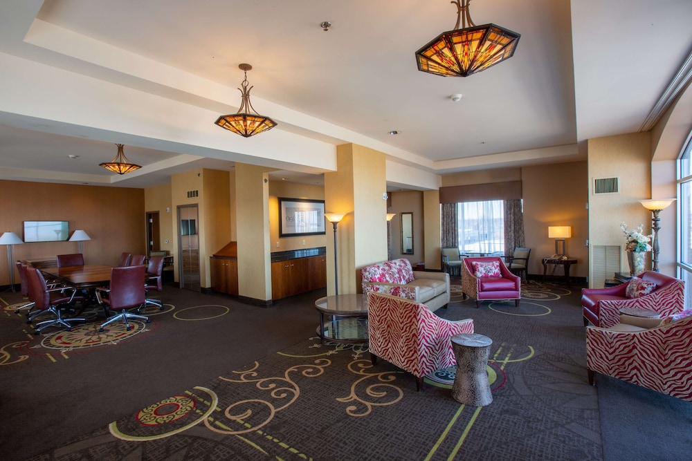 DoubleTree by Hilton Bay City Riverfront - photo 75