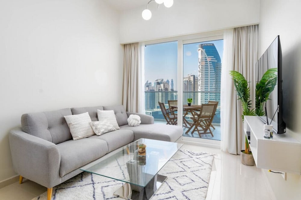 Gala Guests Marasi Drive City View Apartments — 4-Star Luxury Hotel in Dubai, United Arab Emirates