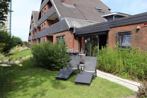 Haus Övern Diek Wohnung 8 — 4-Star Luxury Hotel in Busum, Germany