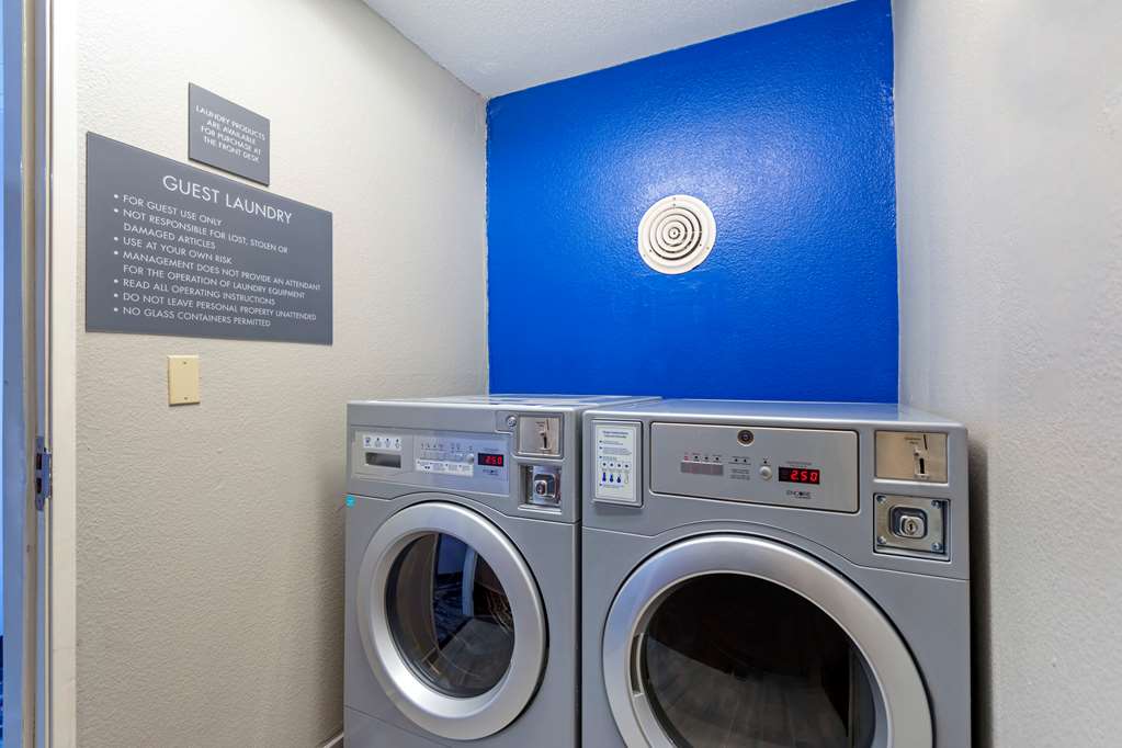 Comfort Inn & Suites Memphis East - photo 31