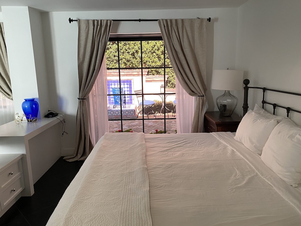 Bespoke Inn Scottsdale - photo 15