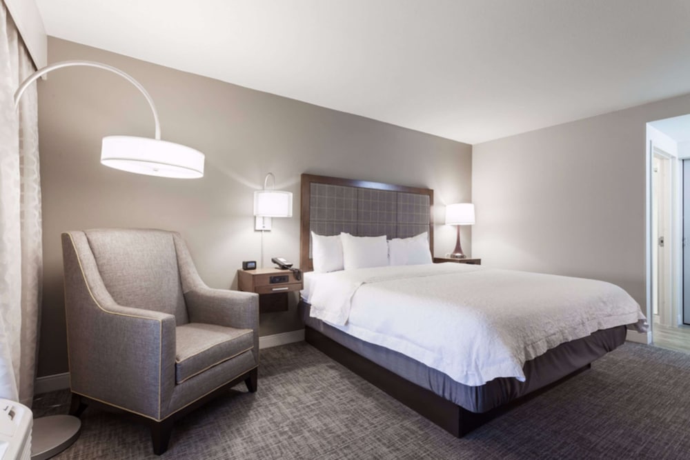 Hampton Inn & Suites Dallas DFW Airport North Grapevine - photo 17