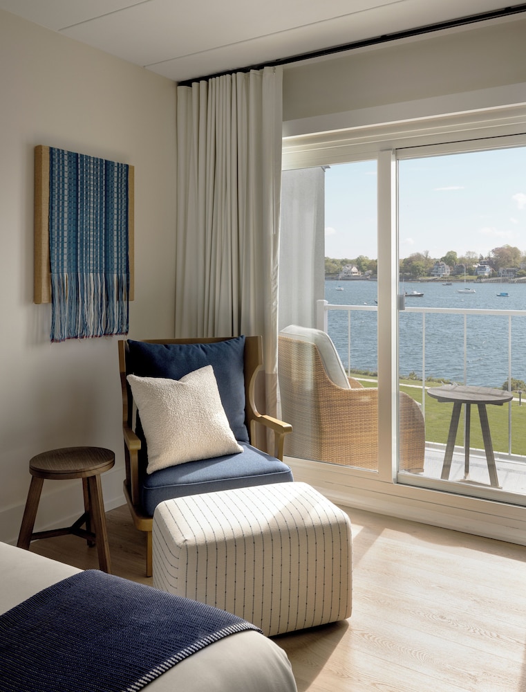 Newport Harbor Island Resort - photo 24
