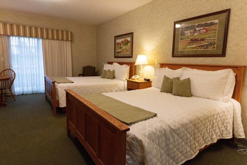 Essenhaus Inn & Conference Center - photo 14