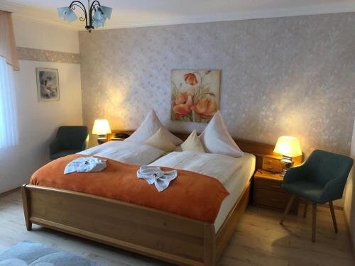 Ferienhaus Nehring — 4-Star Luxury Hotel in Bad Neuenahr-Ahrweiler, Germany
