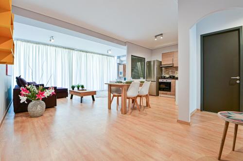 2 Bedroom Apartment near Piraeus Port B1 — 4-Star Luxury Hotel in Piraeus, Greece
