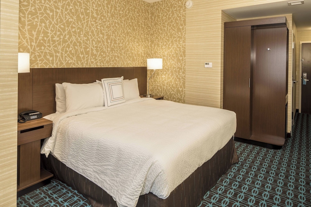Fairfield Inn & Suites by Marriott Pittsburgh North McCandless Crossing - photo 15