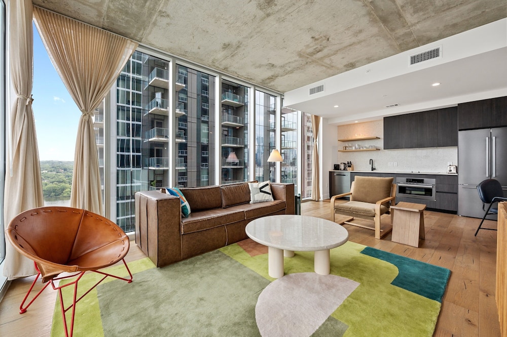 Austin Condo Hotel - photo 458