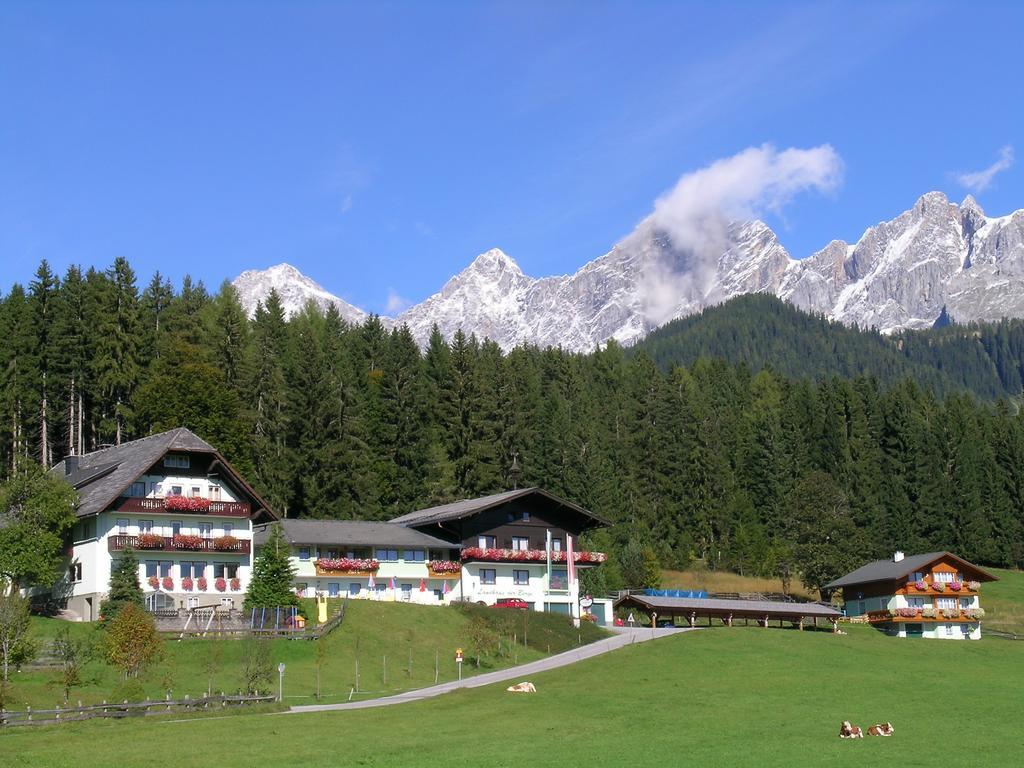 Hotel Tischlbergerhof in Ramsau Am Dachstein, Austria