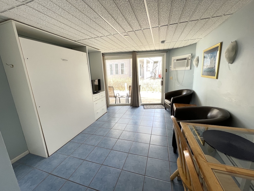 Ocean Walk Hotel - photo 12