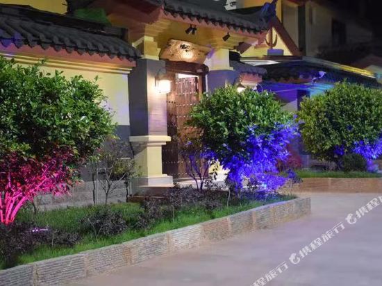 Stone Forest Spring Inn - last minute hotel in Shilin