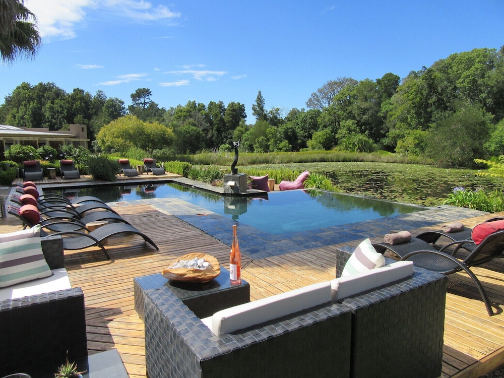 Lily Pond Country Lodge — 4-Star Luxury Hotel in Plettenberg Bay, South Africa