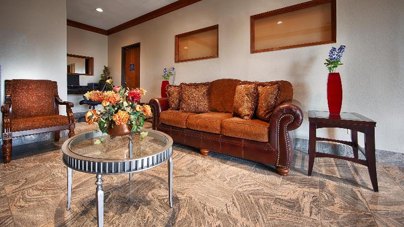 Best Western Regency Inn & Suites - photo 10