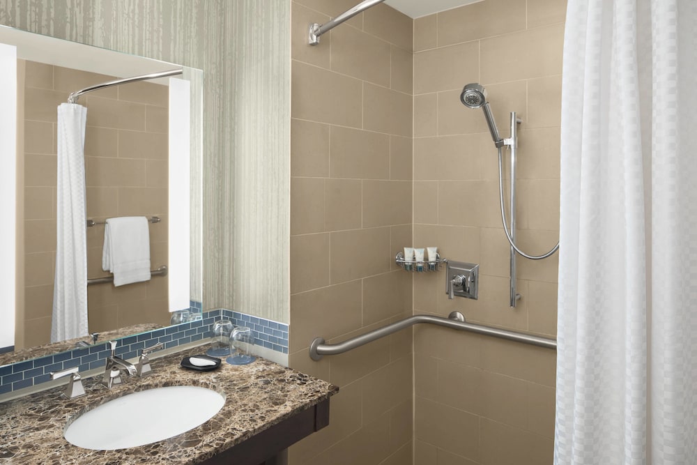 The Westin Jersey City Newport - photo 15