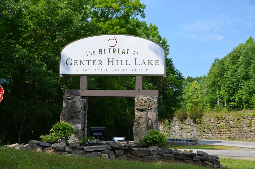 The Retreat at Center Hill Lake — hotel in Smithville