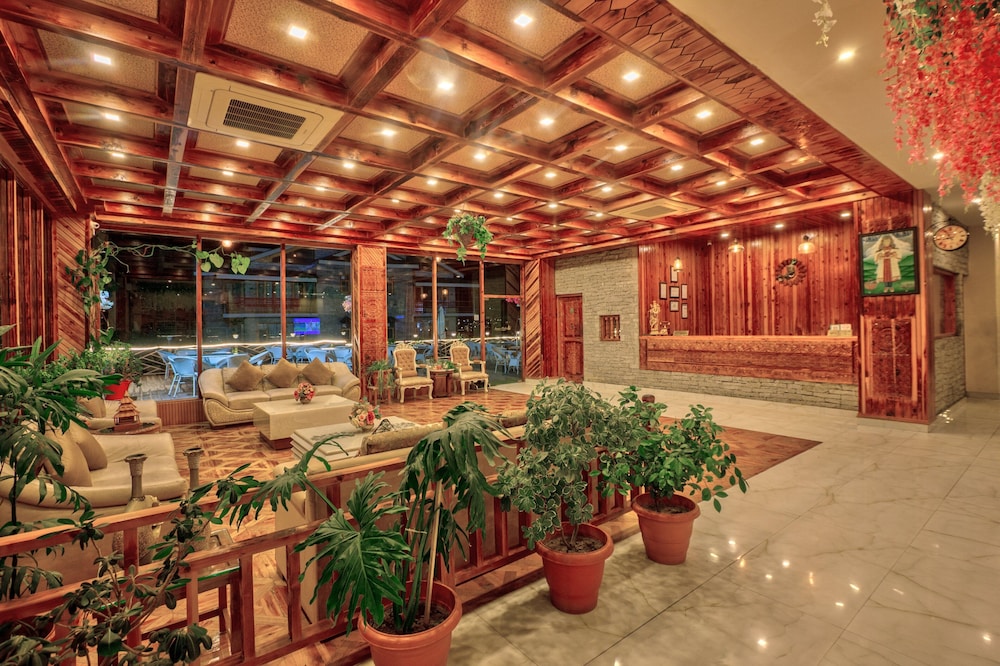 Snow Flakes Resort And Spa Centrally Heated Luxury Resort in Manali, India