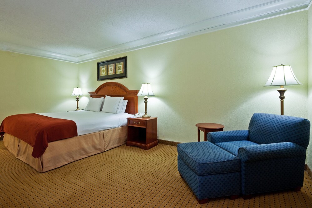Holiday Inn Express Ringgold by IHG - photo 6