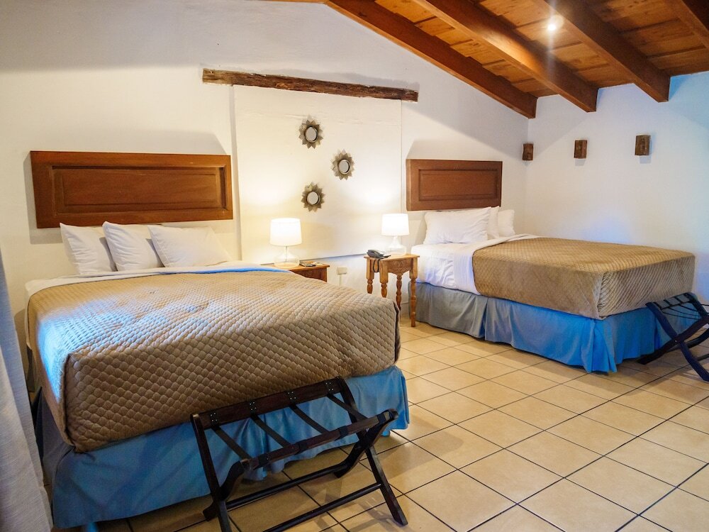 Hotel Cacique Real La Merced — Antigua Guatemala — photo 4