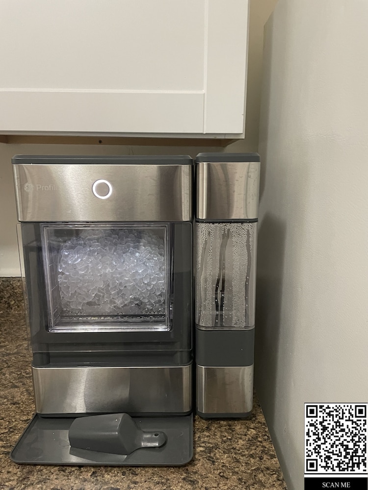 Downtown Loft Close to Topgolf Horseshoe Casino UM Baltimore - photo 19