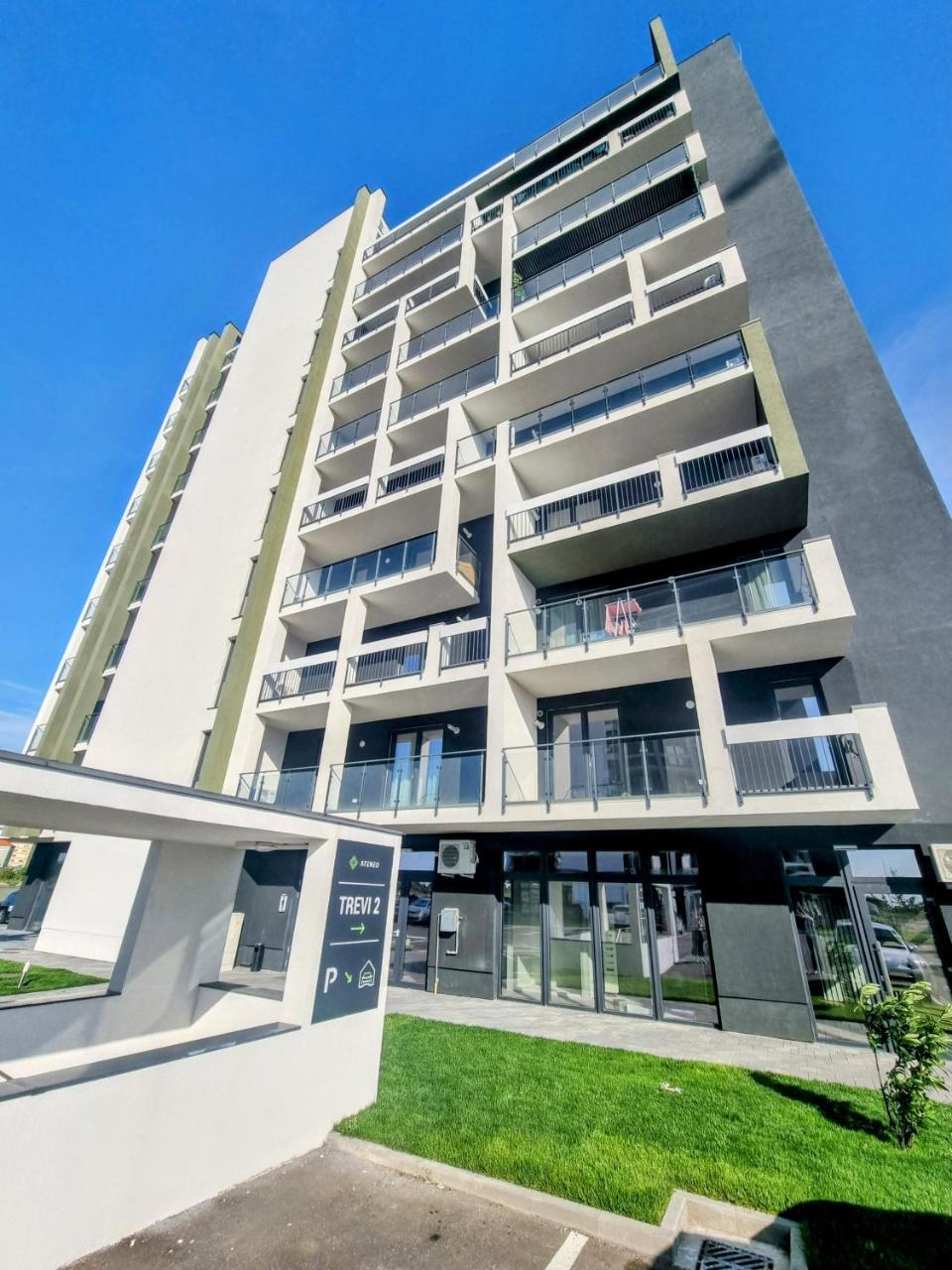 ATENEO TREVI 2 ApArt Hotel Modern DeLuxe Apartment with Big Terrace in Timisoara, Romania