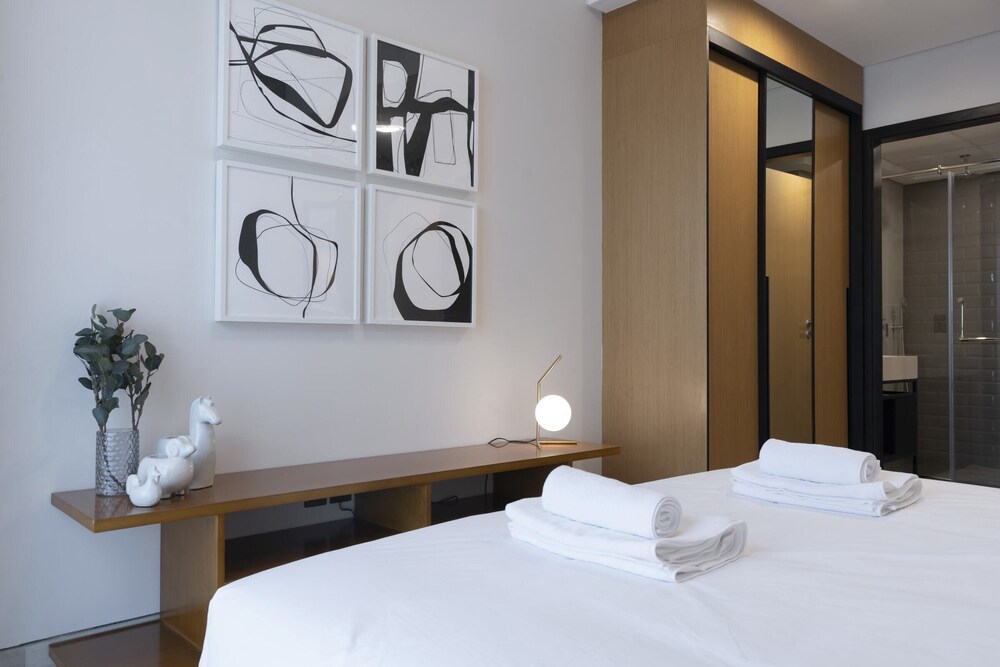 Bedw Barn - carbon neutral hotel in Newtown
