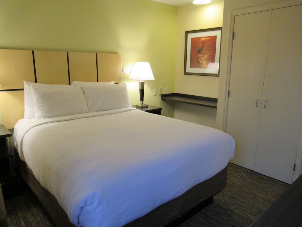 Candlewood Suites Lake Mary by IHG - photo 7