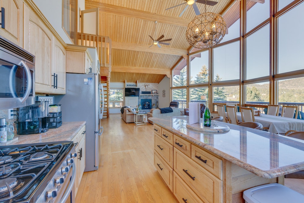 3 Mi to Ski Resort: Spacious Angel Fire Retreat - photo 11