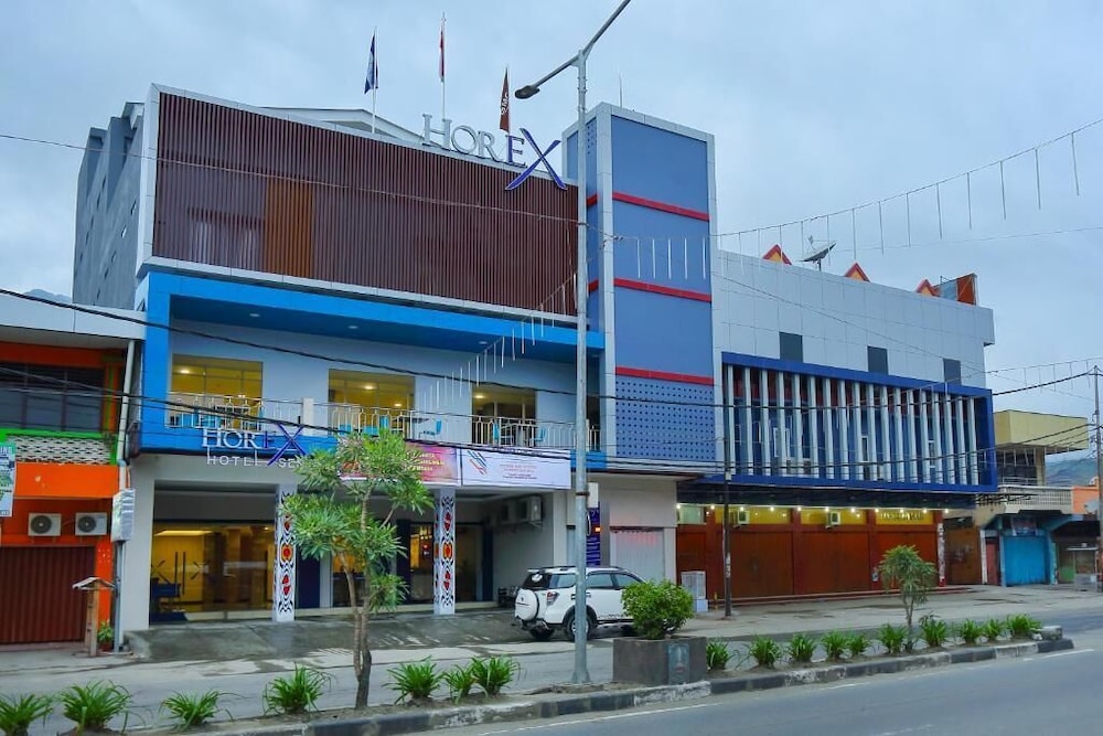 Horison Express Sentani - carbon neutral hotel in Sentani