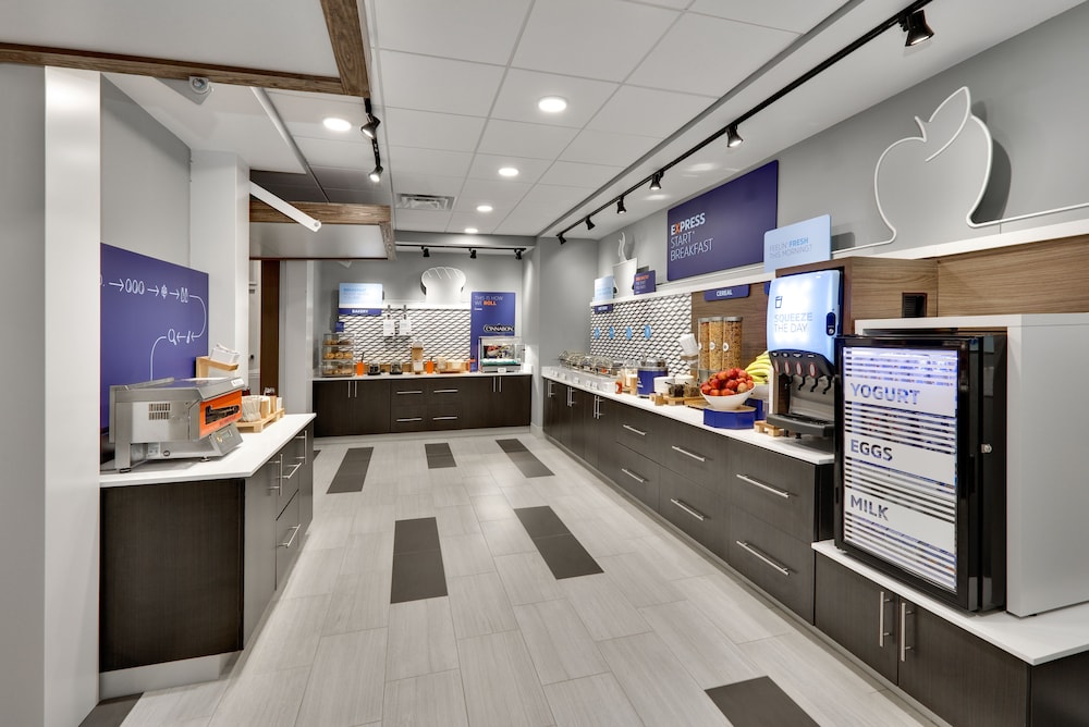 Holiday Inn Express & Suites Plano East Richardson by IHG - photo 19