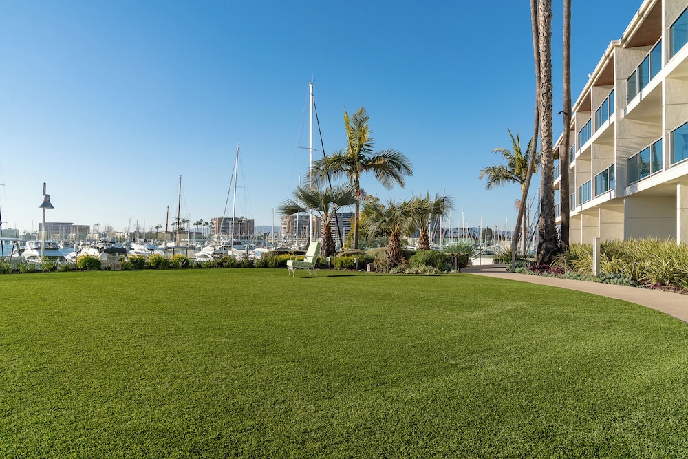 Marina del Rey Hotel - photo 68