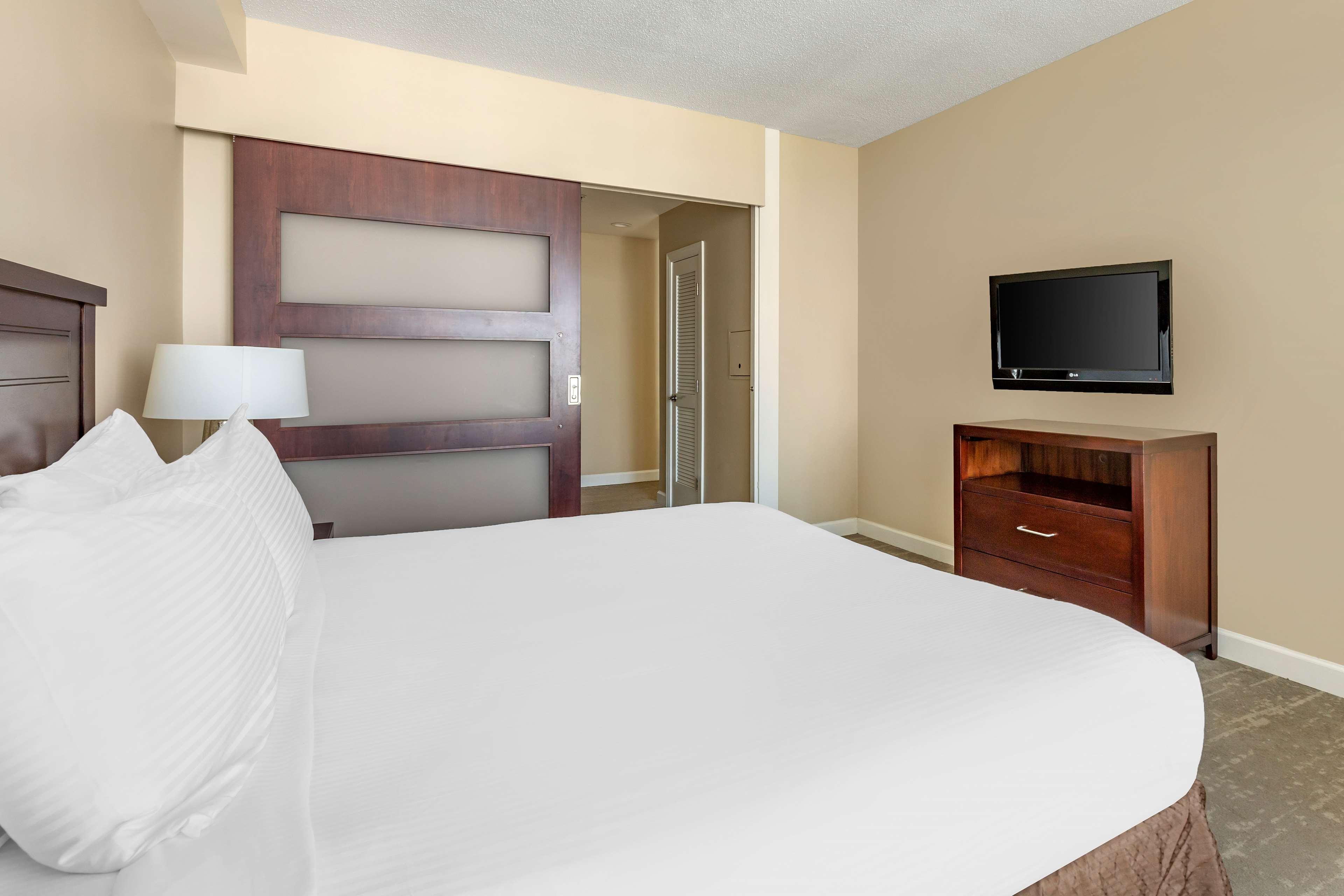 Hilton Vacation Club Ocean Beach Club Virginia Beach - photo 154
