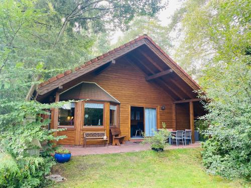 Ferienhaus Svenja Wiefelstede Lehe — hotel in Wiefelstede