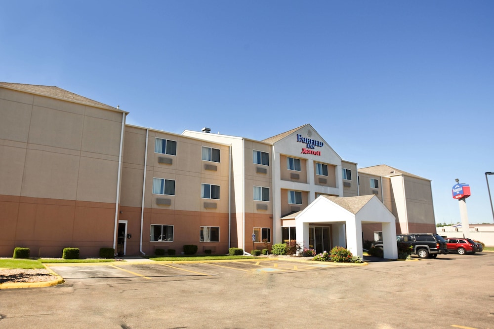 Americinn By Wyndham Topeka — Topeka
