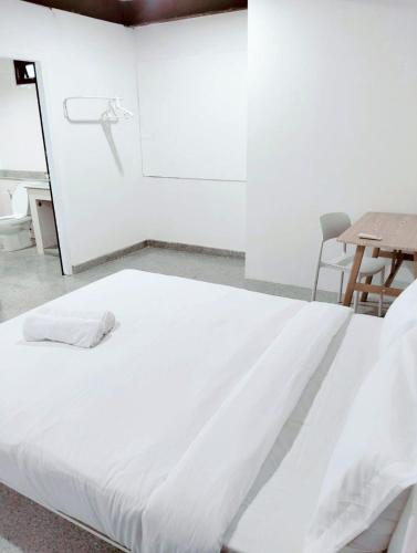 Xx Mitr Inn Sukhumvit 2 Bts Nana