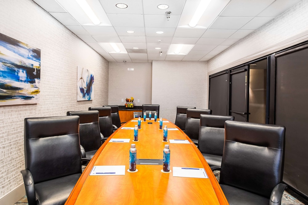DoubleTree by Hilton Carson - photo 63