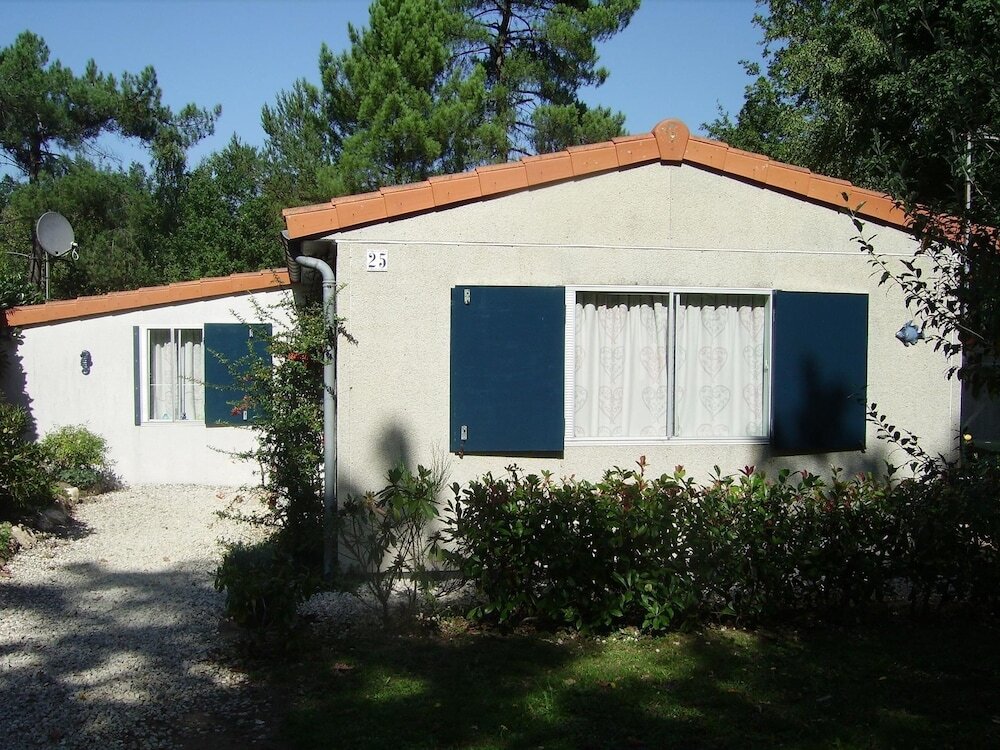 Village Le Chat — hotel in Montbron