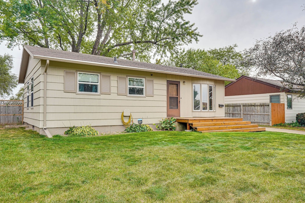 Walk to Parks & Greenway: Sioux Falls Getaway in Sioux Falls, United States