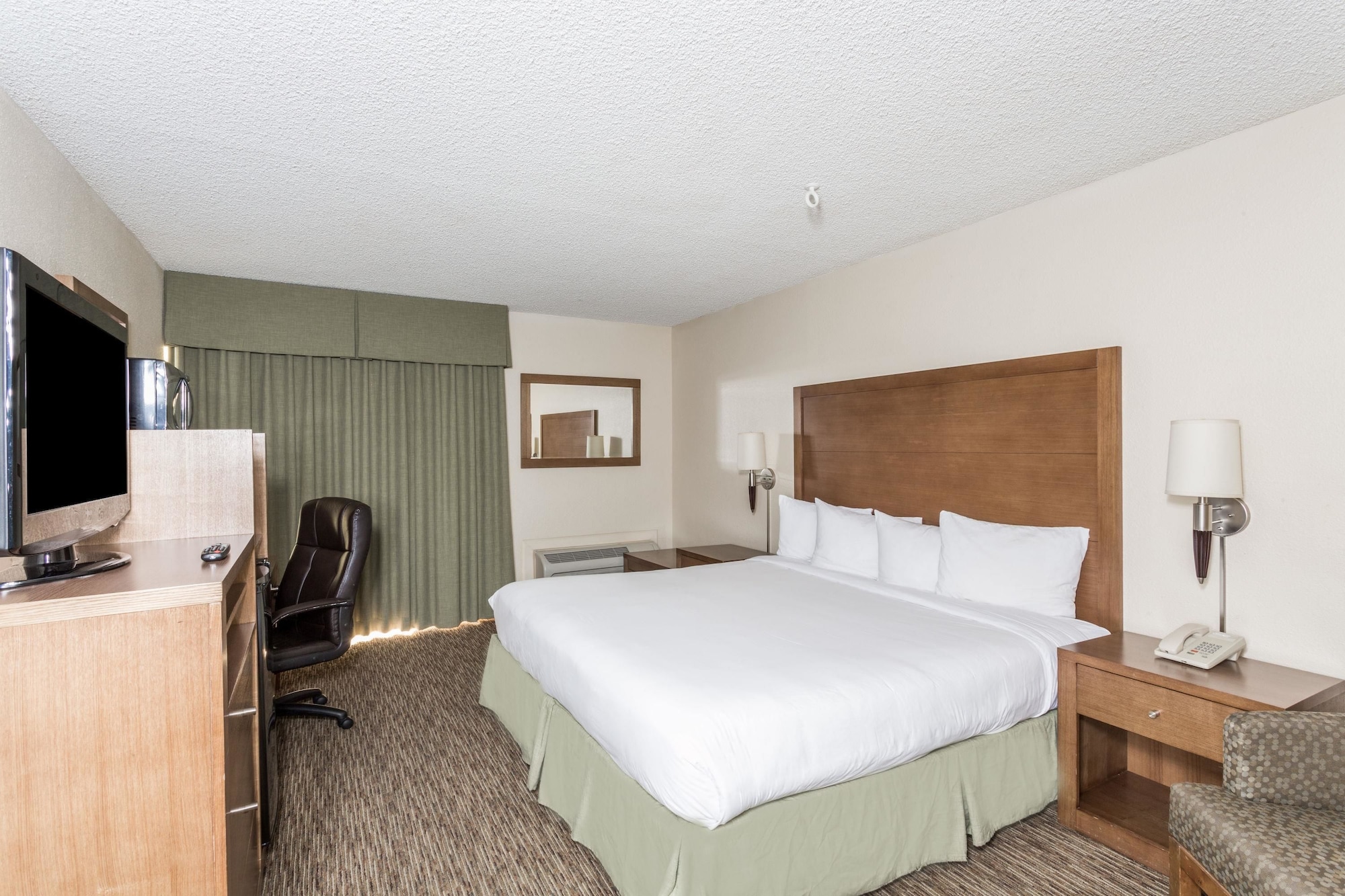 Days Hotel Peoria Glendale Area
