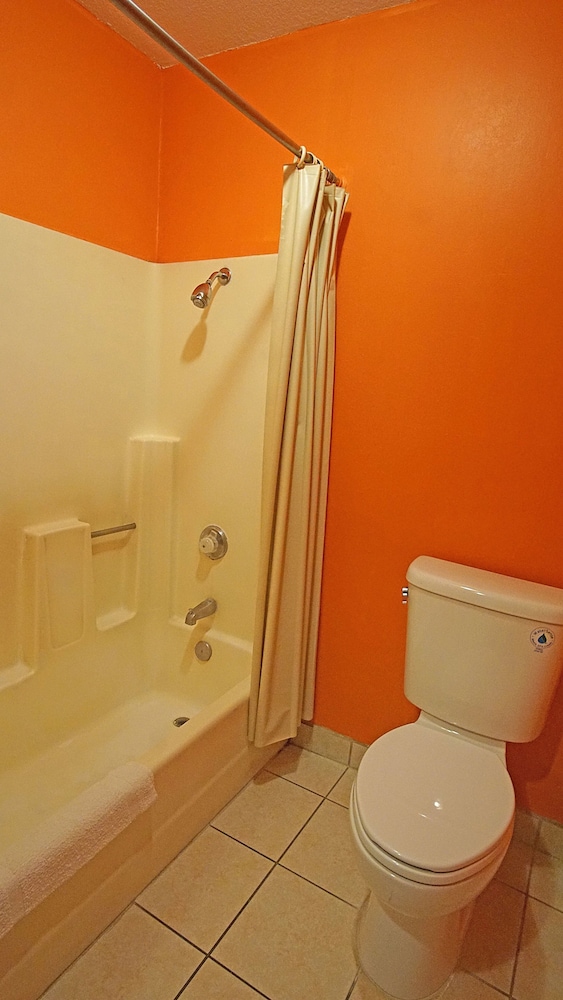 Los Angeles Inn & Suites LAX - photo 29