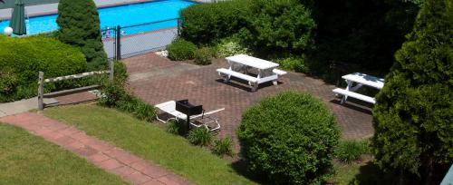 The Cove Motel - photo 10