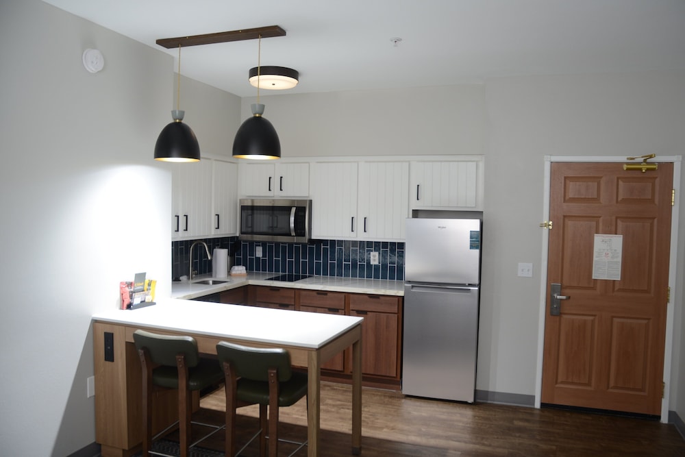 Staybridge Suites Tucson Airport by IHG - photo 10